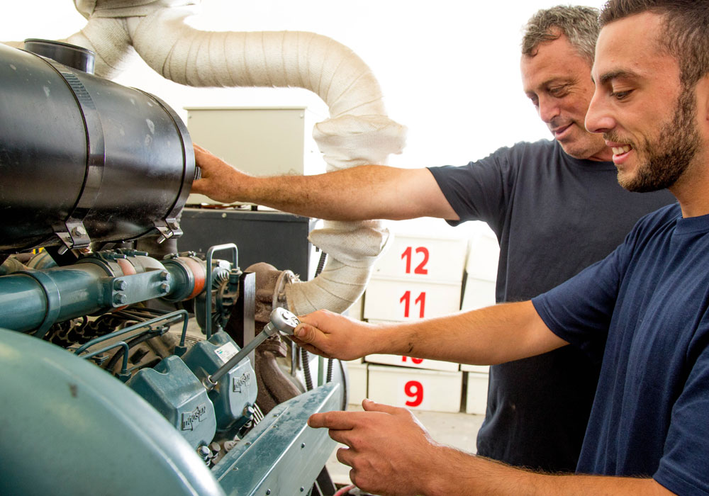 גנרטור מושתק